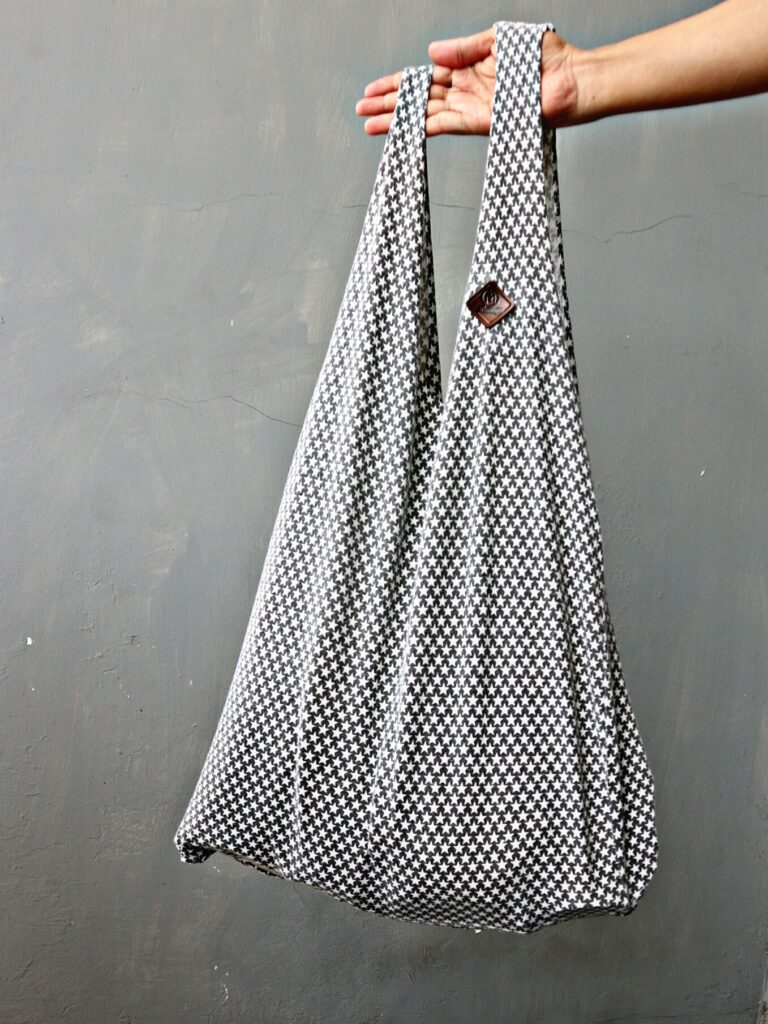 Shopping Bag from Old T-Shirts