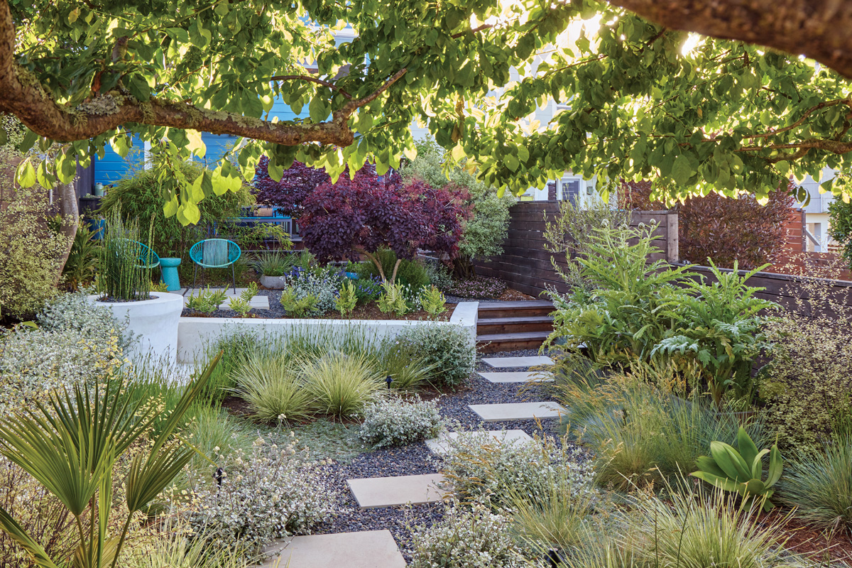 Terracing keeps the center of the garden open and level.